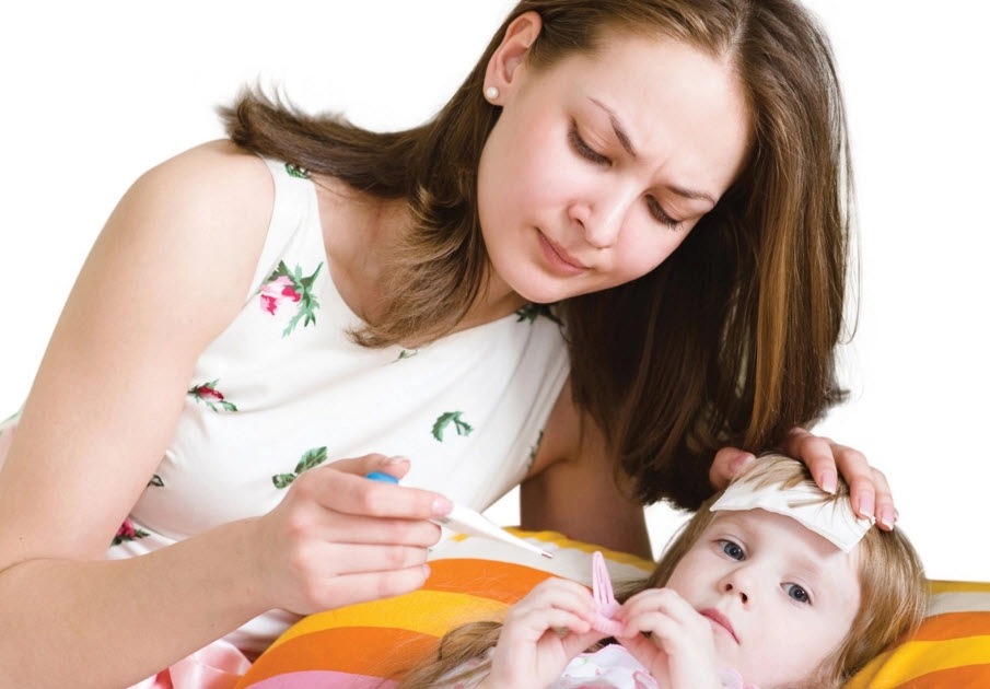 Trẻ chảy nước mũi xanh đặc: Khi nào cần thăm khám bác sĩ? 2 cham soc tre